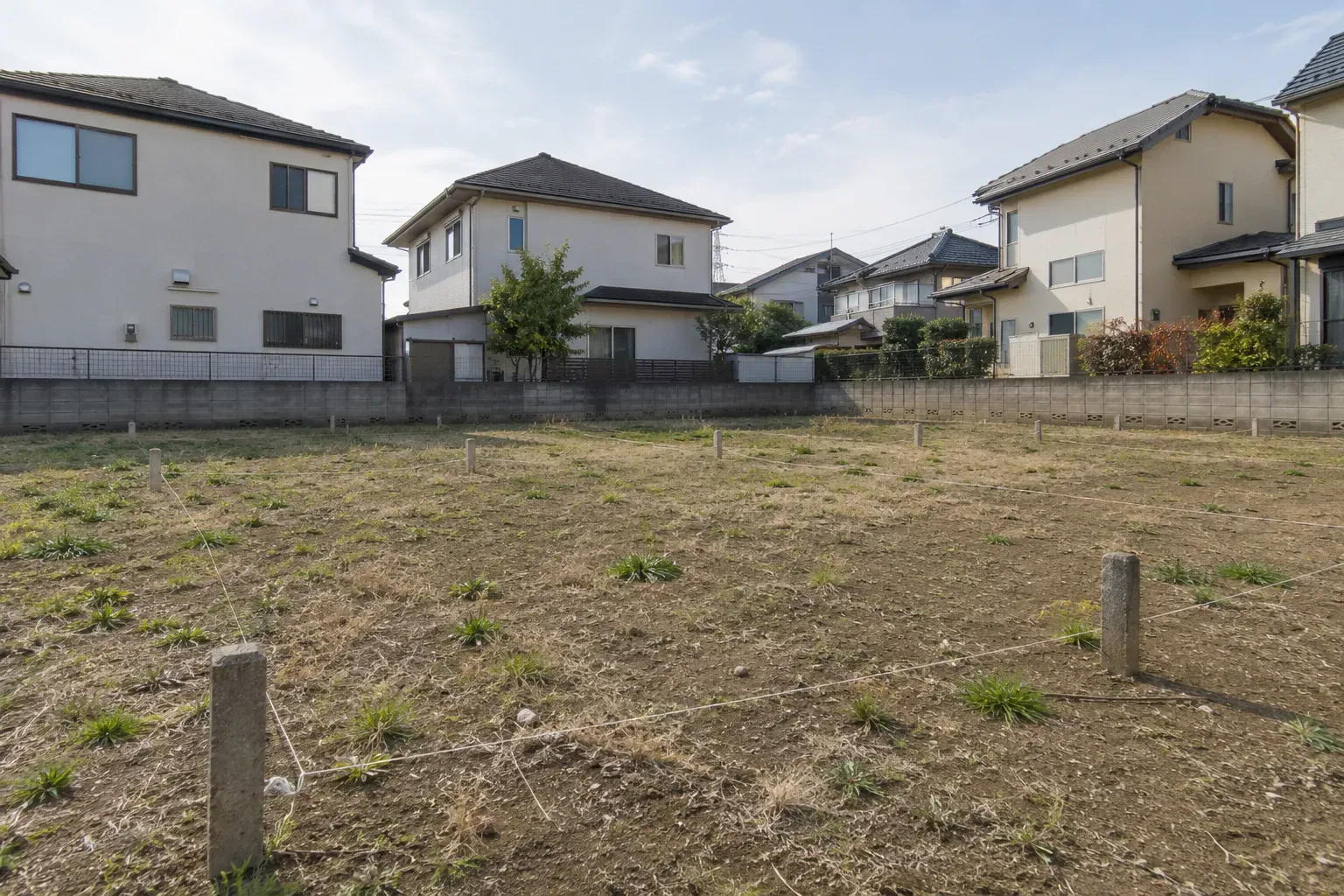 「埋蔵文化財包蔵地」「事故物件」が重なった相続土地の買取事例